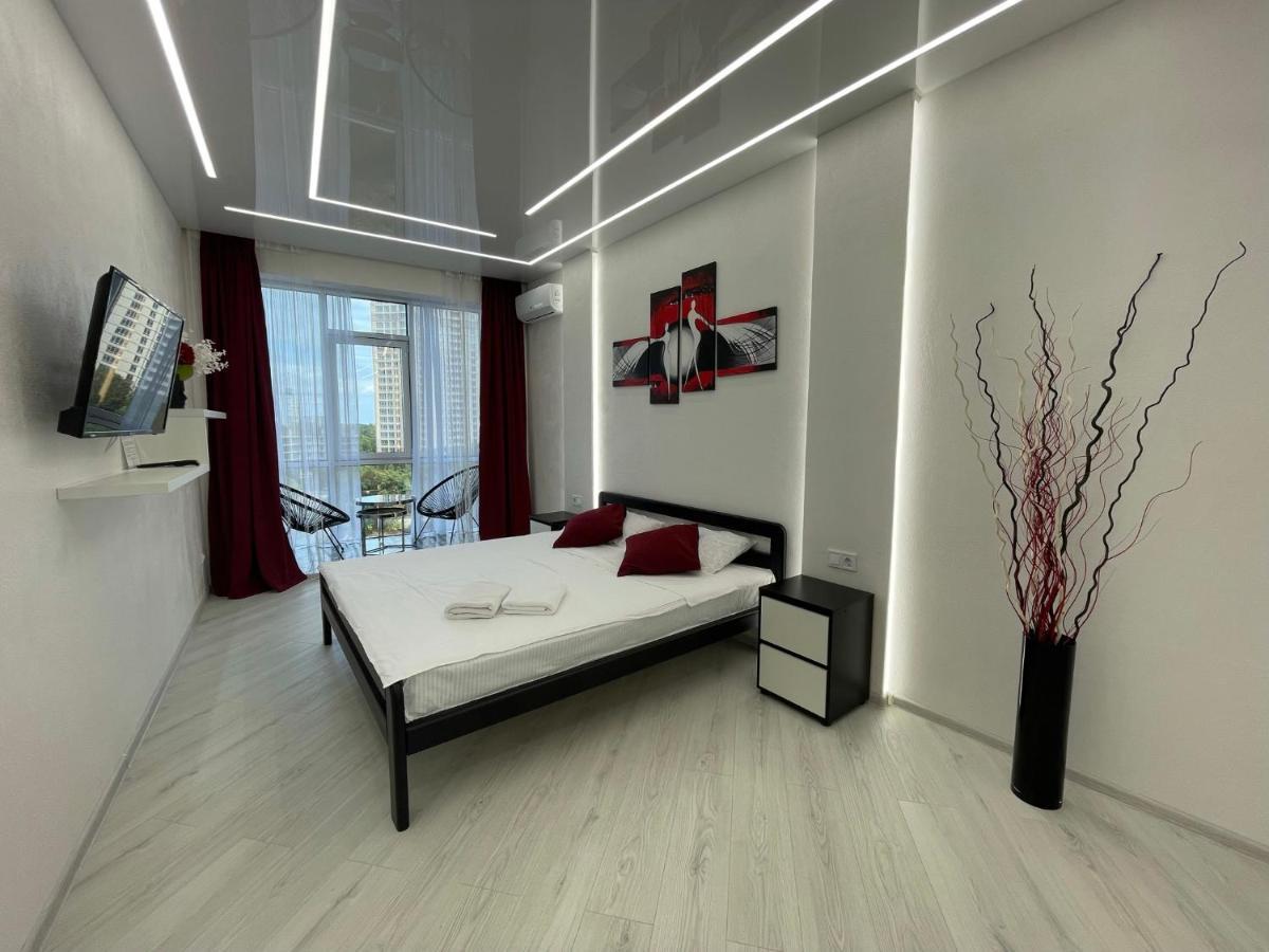 King - Size Apartment Odesa Exterior photo