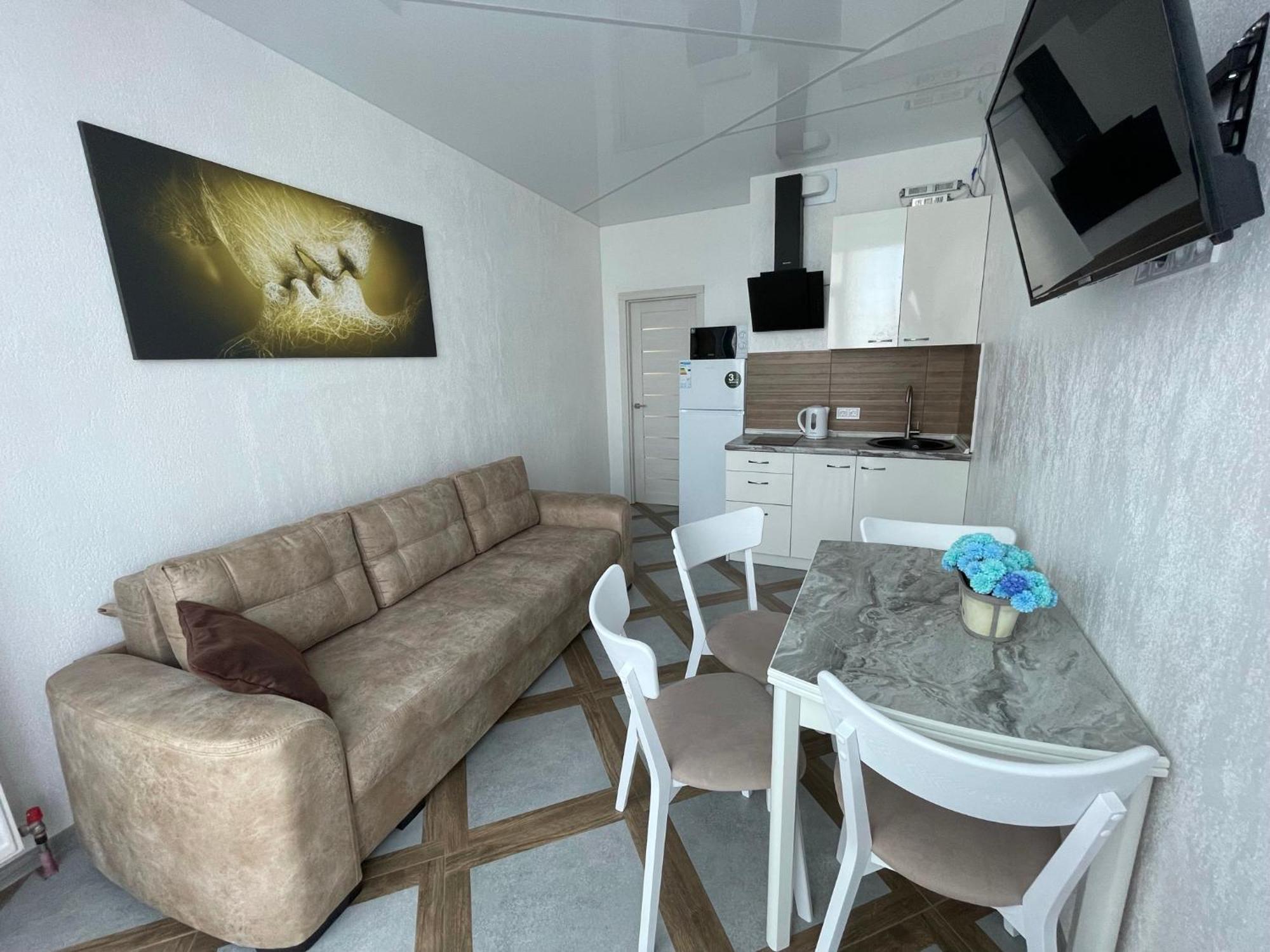 King - Size Apartment Odesa Exterior photo